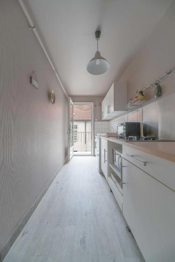 Le Dejoux - Appartement Avec Terrasse En Centre Ville Віші Екстер'єр фото